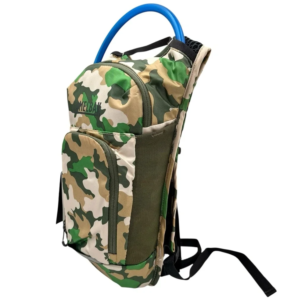 CamelBak MULE Kids Mini Hydration Reservoir Backpack 50oz 1.5L Camo Print